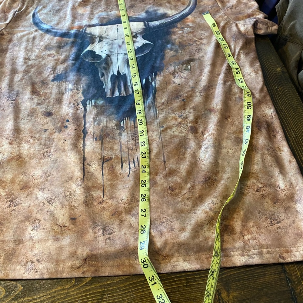 Brown Bull Skull Graphic T-Shirt - Picture 5 of 7